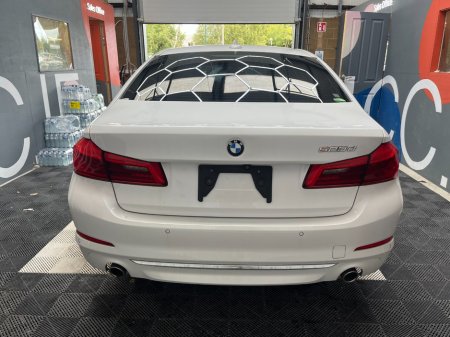 2018 BMW 5-Series - photo 4