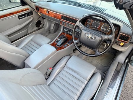 1993 Jaguar XJ - photo 9