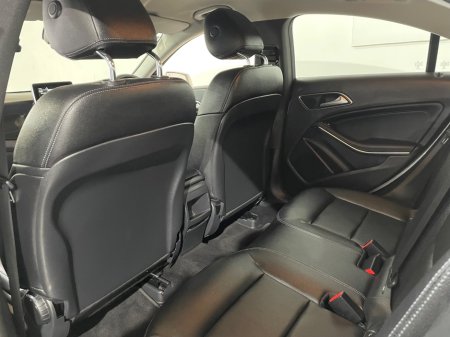 2018 Mercedes-Benz CLA - photo 18