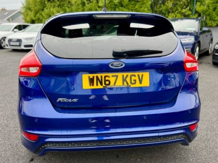2017 Ford Focus - photo 5