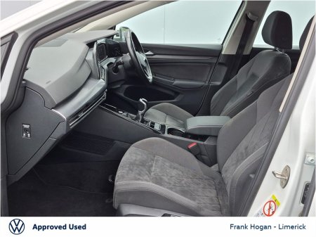 2023 Volkswagen Golf - photo 4