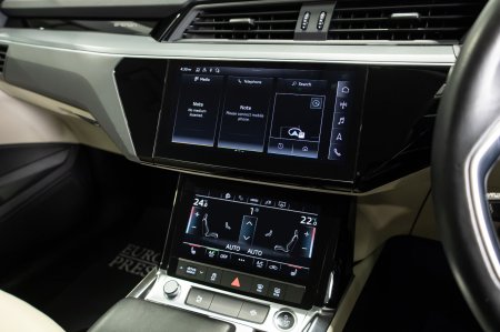 2023 Audi Q8 e-tron - photo 17