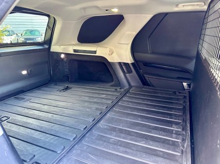 2022 Land Rover Discovery - photo 22