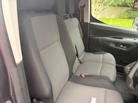 2019 Peugeot Partner - photo 9