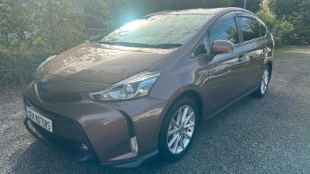 2019 Toyota Prius - photo 2