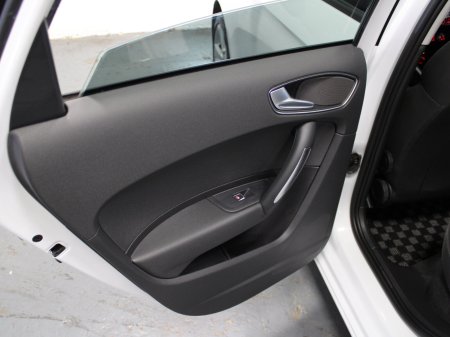 2017 Audi A1 - photo 32