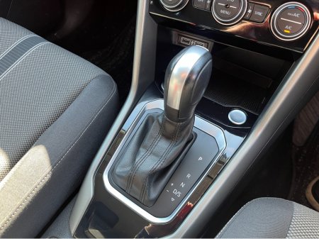 2021 Volkswagen T-Roc - photo 17