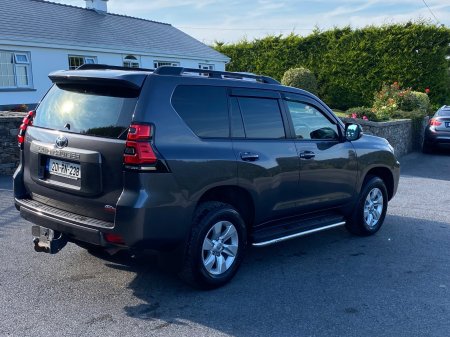 2020 Toyota Land Cruiser - photo 7