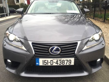 2015 Lexus IS - photo 3