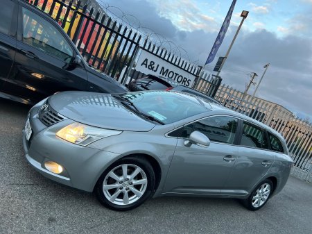2011 Toyota Avensis - photo 2
