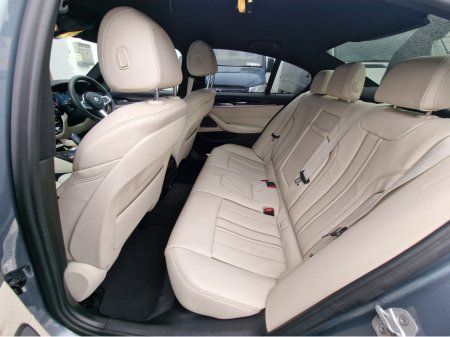 2018 BMW 5-Series - photo 30