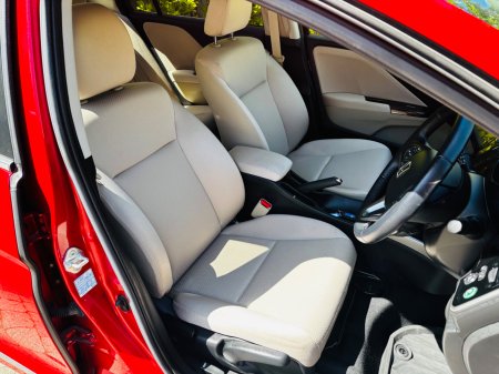 2019 Honda Grace - photo 7