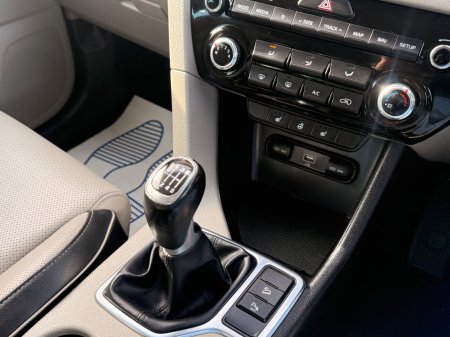 2020 Kia Sportage - photo 21