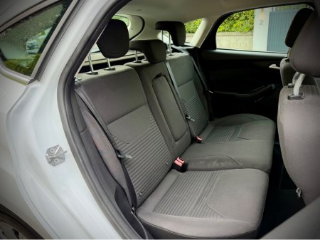2018 Ford Focus - photo 13