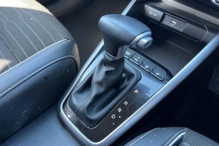 2025 Kia Stonic - photo 34