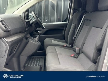 2027 Peugeot Expert - photo 8