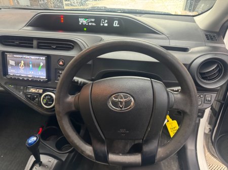 2021 Toyota Aqua - photo 7