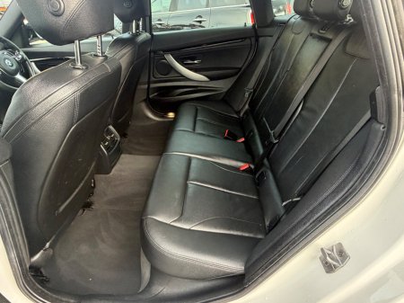 2017 BMW 3-Series - photo 13