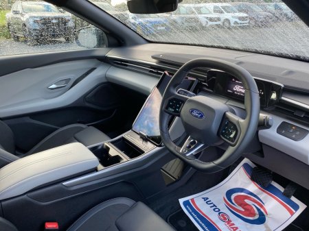 2026 Ford Capri - photo 6