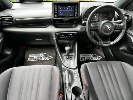 2022 Toyota Yaris - photo 14