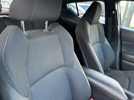 2017 Toyota C-HR - photo 9