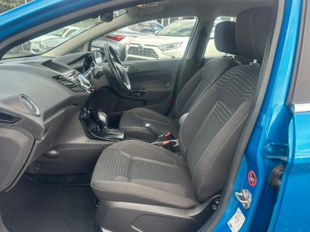 2015 Ford Fiesta - photo 13