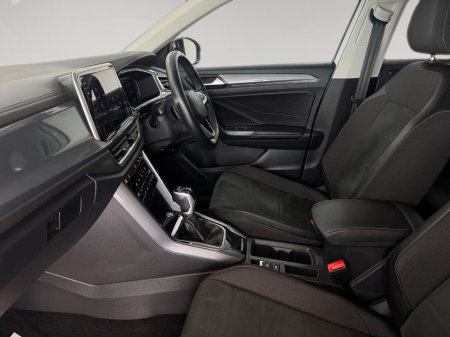 2023 Volkswagen T-Roc - photo 17