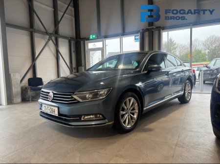 2017 Volkswagen Passat - photo 2