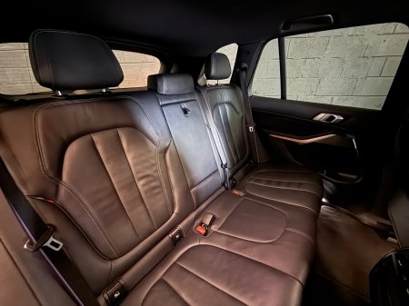 2021 BMW X5 - photo 7