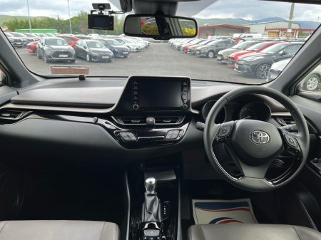 2021 Toyota C-HR - photo 8