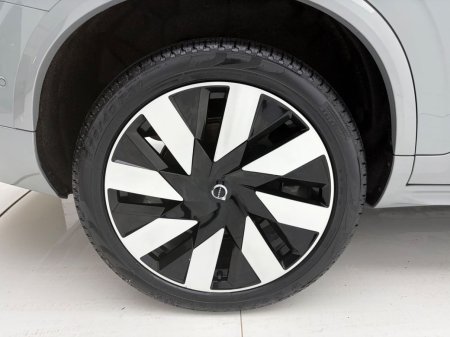 2024 Volvo XC90 - photo 9