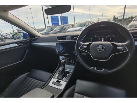 2023 Skoda Superb - photo 13