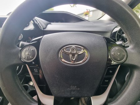 2021 Toyota Aqua - photo 22