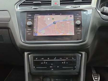 2023 Volkswagen Tiguan - photo 12