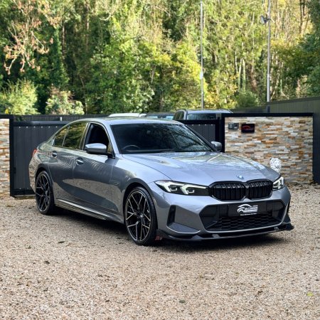 2023 BMW 3-Series 330e M Sport Auto