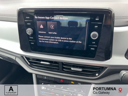 2025 Volkswagen T-Roc - photo 10