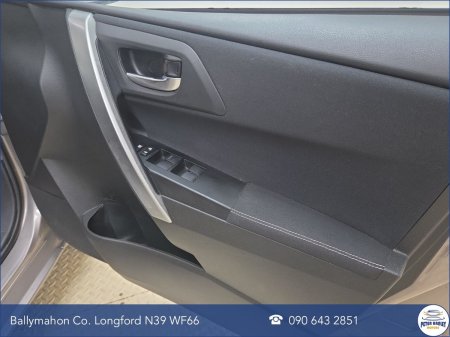 2015 Toyota Auris - photo 20
