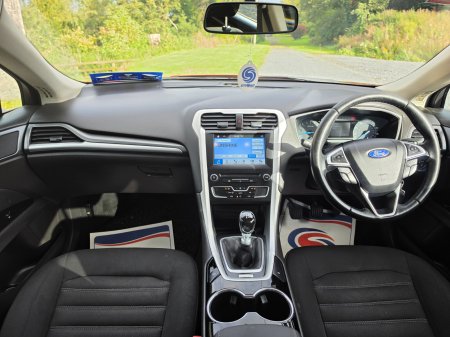 2017 Ford Mondeo - photo 11