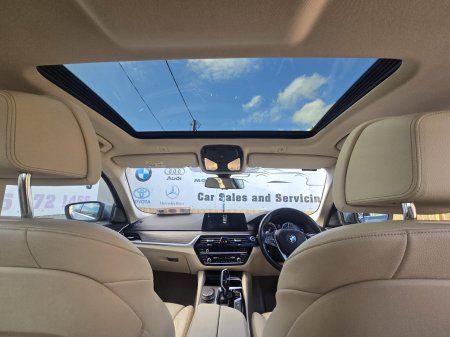 2018 BMW 5-Series - photo 13