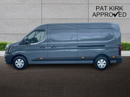 2026 Nissan Interstar - photo 15
