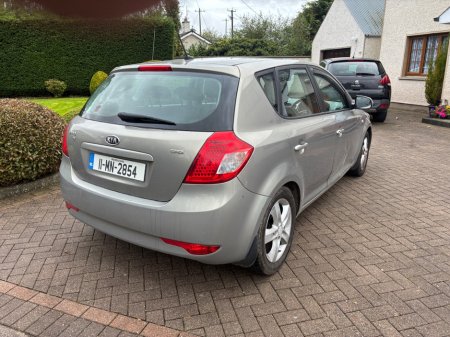 2011 Kia Ceed - photo 3