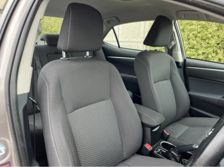 2015 Toyota Corolla - photo 11