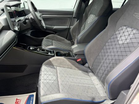 2025 Volkswagen Golf - photo 13