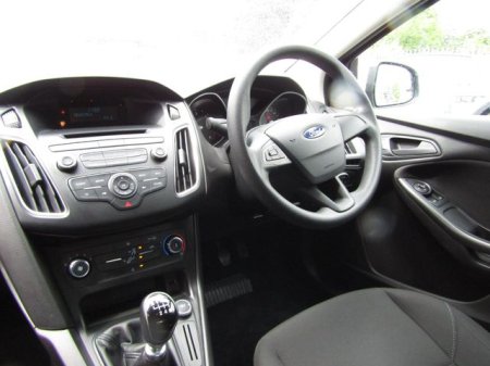 2017 Ford Focus - photo 10