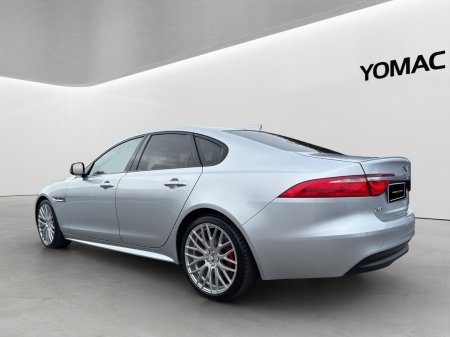 2016 Jaguar XF - photo 4