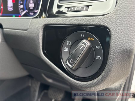 2019 Volkswagen Golf - photo 26