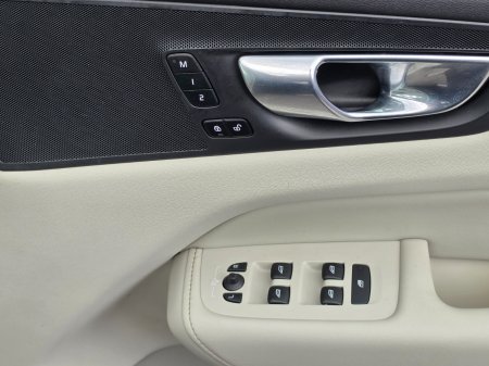 2021 Volvo XC60 - photo 11