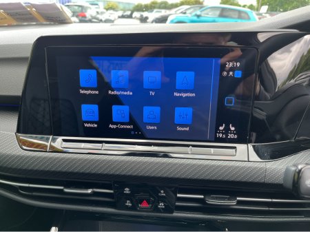 2024 Volkswagen Golf - photo 18