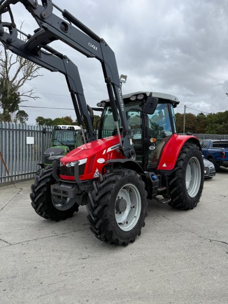 2016 Massey Ferguson Massey Ferguson 5612 Essential