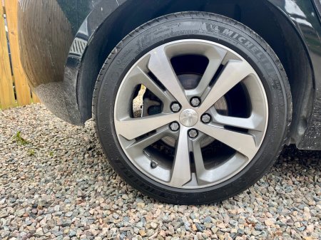 2019 Peugeot 308 - photo 11